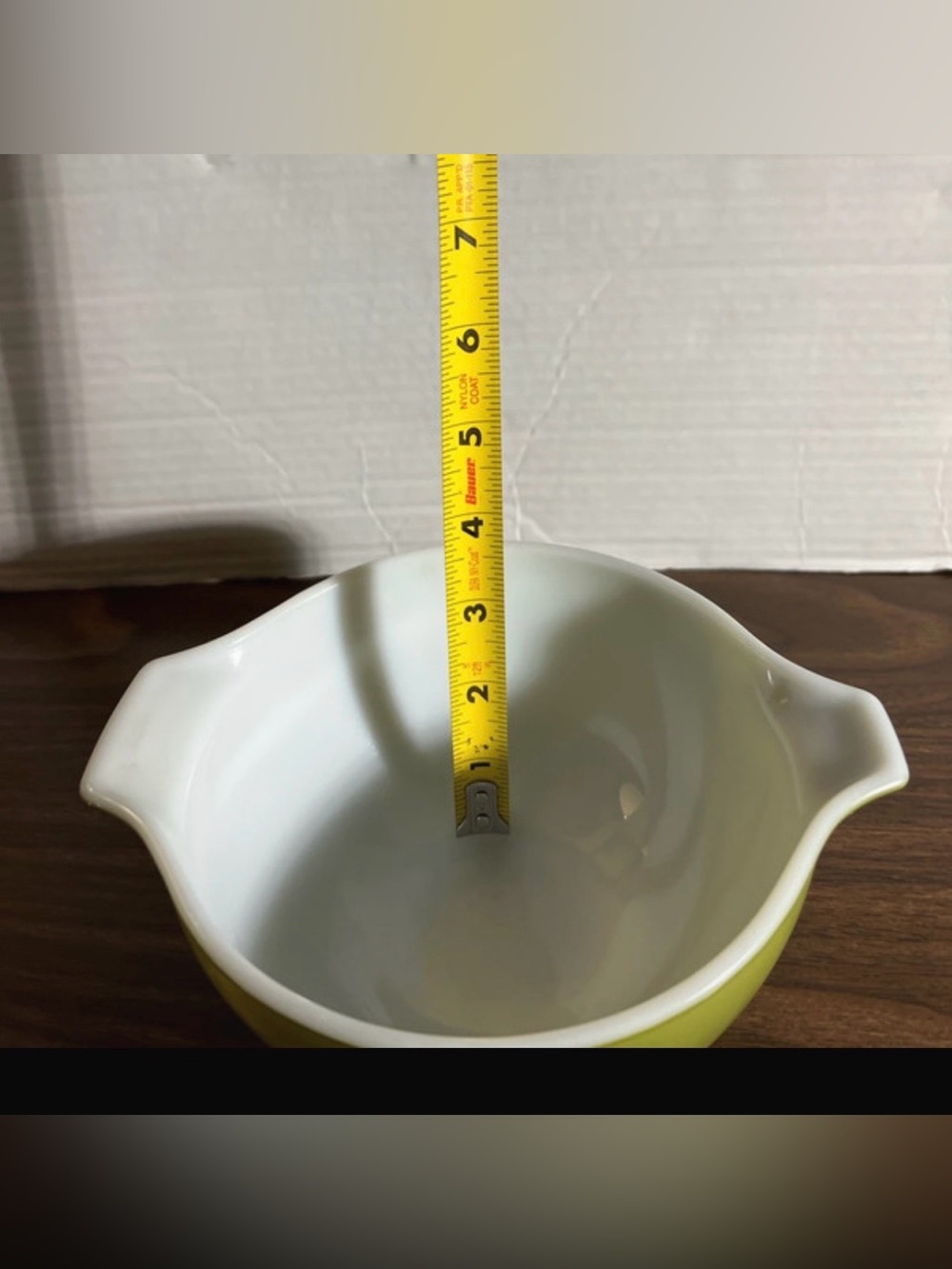 Vintage Pyrex Avocado Green Cinderella mixing bowl - Picture 4 of 4